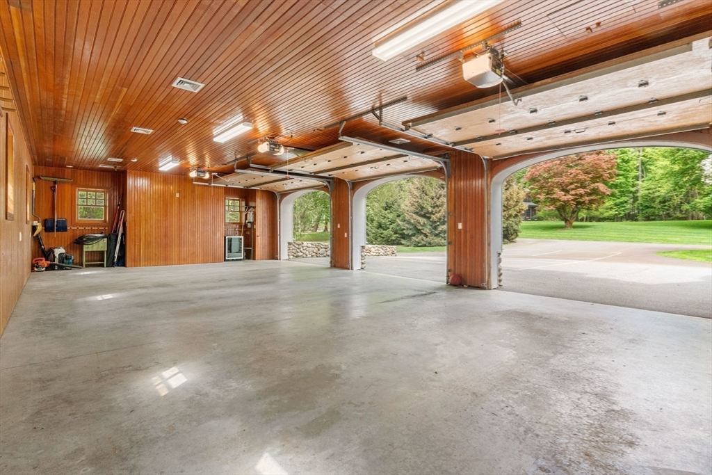 24 Phillips Street Andover, MA 01810 - Photo 38 of 42