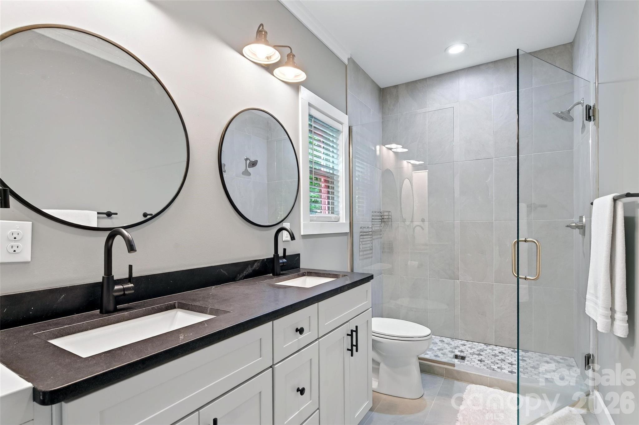 43 Clinchfield Gap Road Marion, NC 28752 - Photo 19 of 37 Gallery Image 19