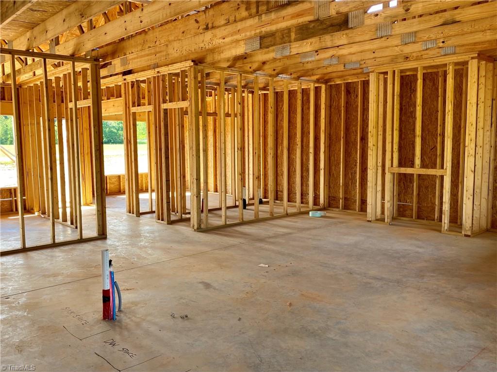 2011 Friendship Church Road Lexington, NC 27295 - Photo 4 of 7 View of great room looking into backyard