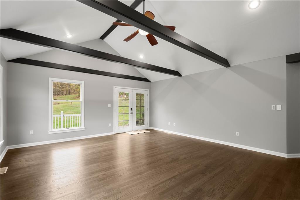 186 Gretna Road Washington, PA 15301 - Photo 11 of 48 an empty room with wooden floor and windows