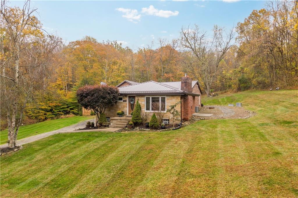 186 Gretna Road Washington, PA 15301 - Photo 2 of 48 a view of a house with a yard
