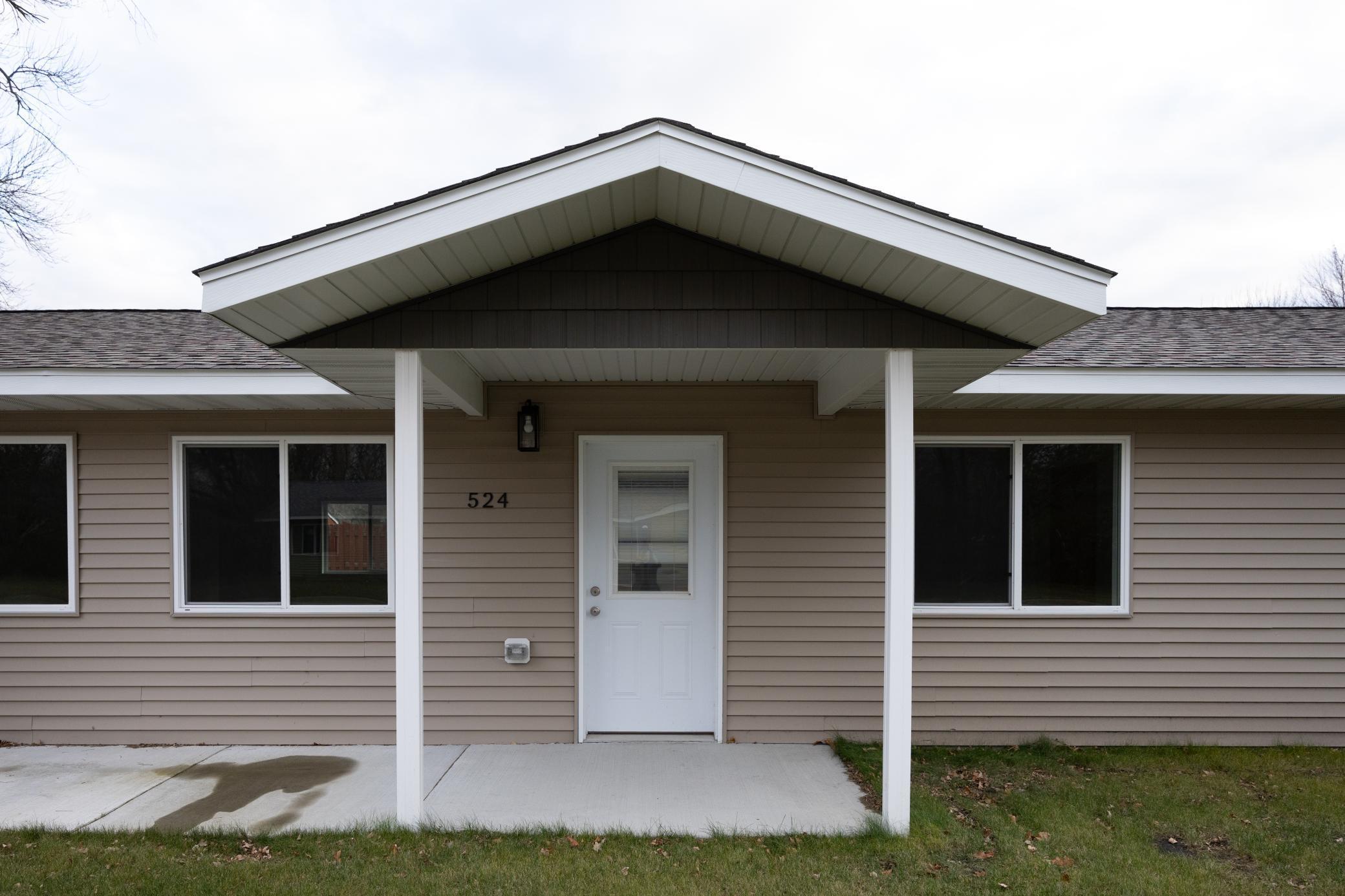 524 3rd Street Southeast Mahnomen, MN 56557 - Photo 2 of 11