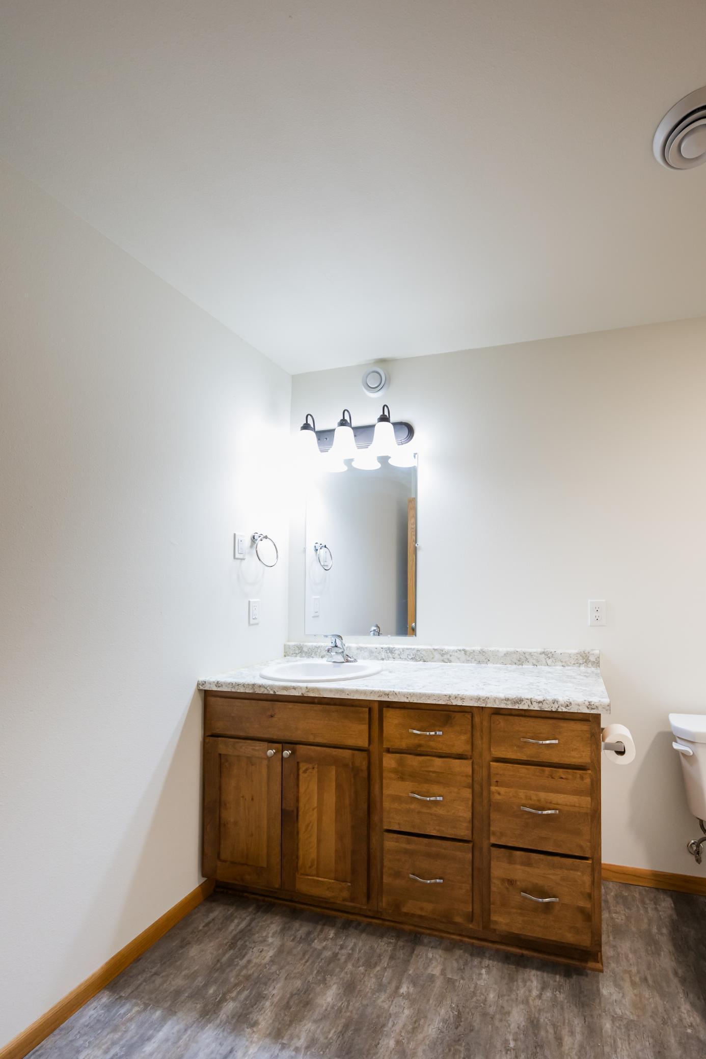 524 3rd Street Southeast Mahnomen, MN 56557 - Photo 4 of 11