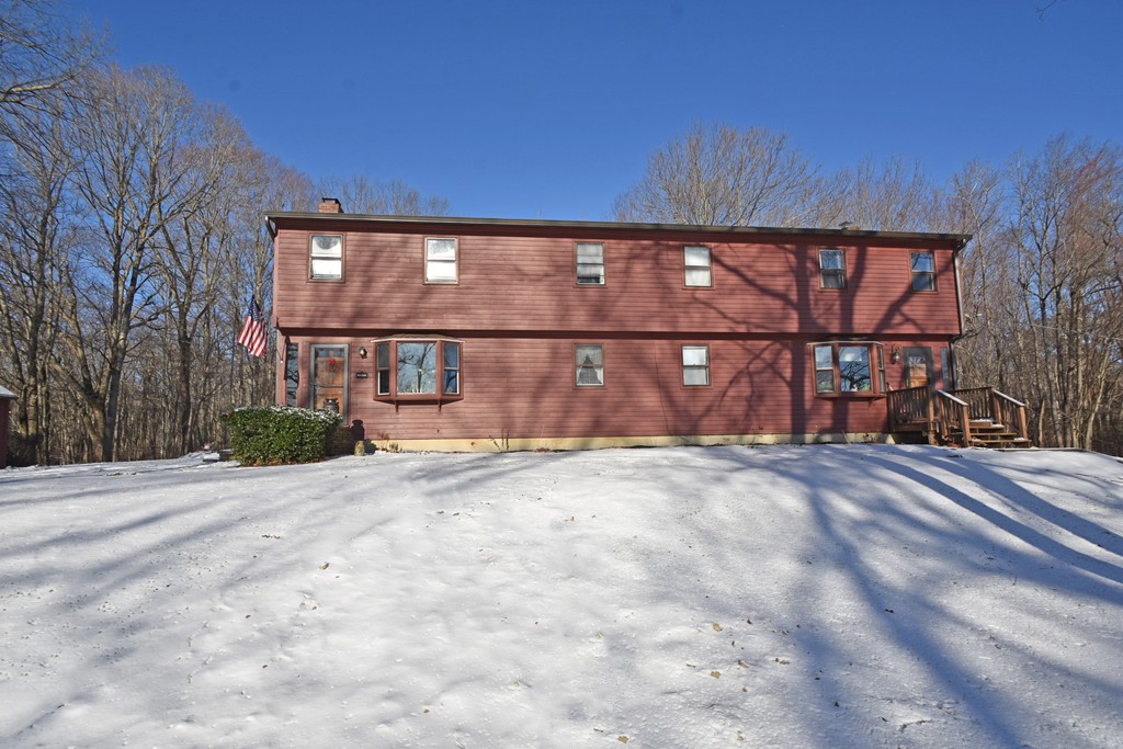 46 Davis Road, Unit B Millbury, MA 01527 - Photo 1 of 18