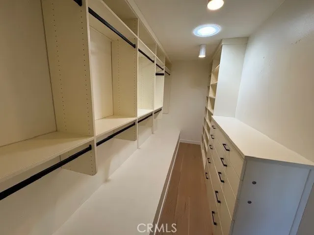 $1,424,000 | 335 Flint Avenue, Long Beach, CA 90814