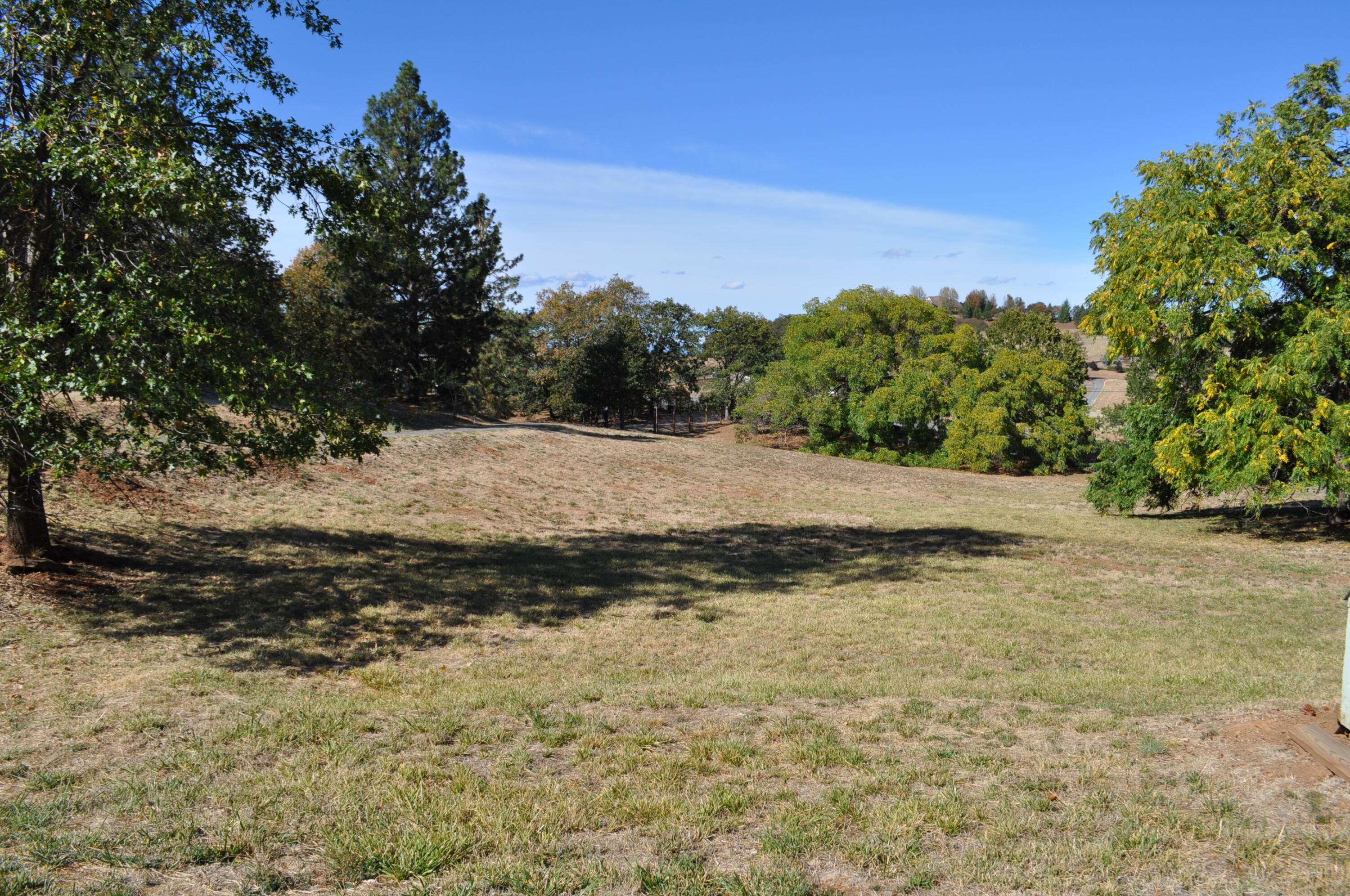 2092 Knowles Road Medford, OR 97501 - Photo 1 of 18 Picture 21