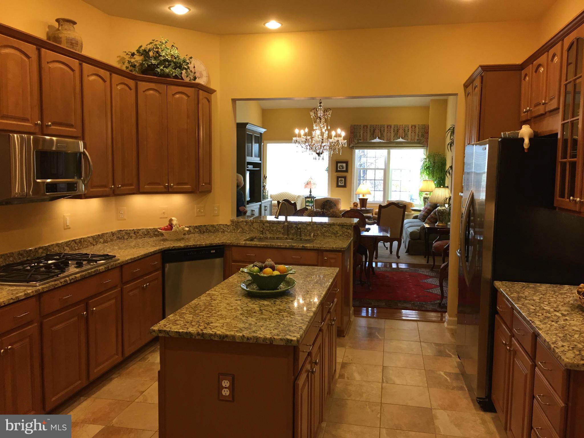 8319 Meadowsweet Road Pikesville, MD 21208 - Photo 5 of 29 Kitchen