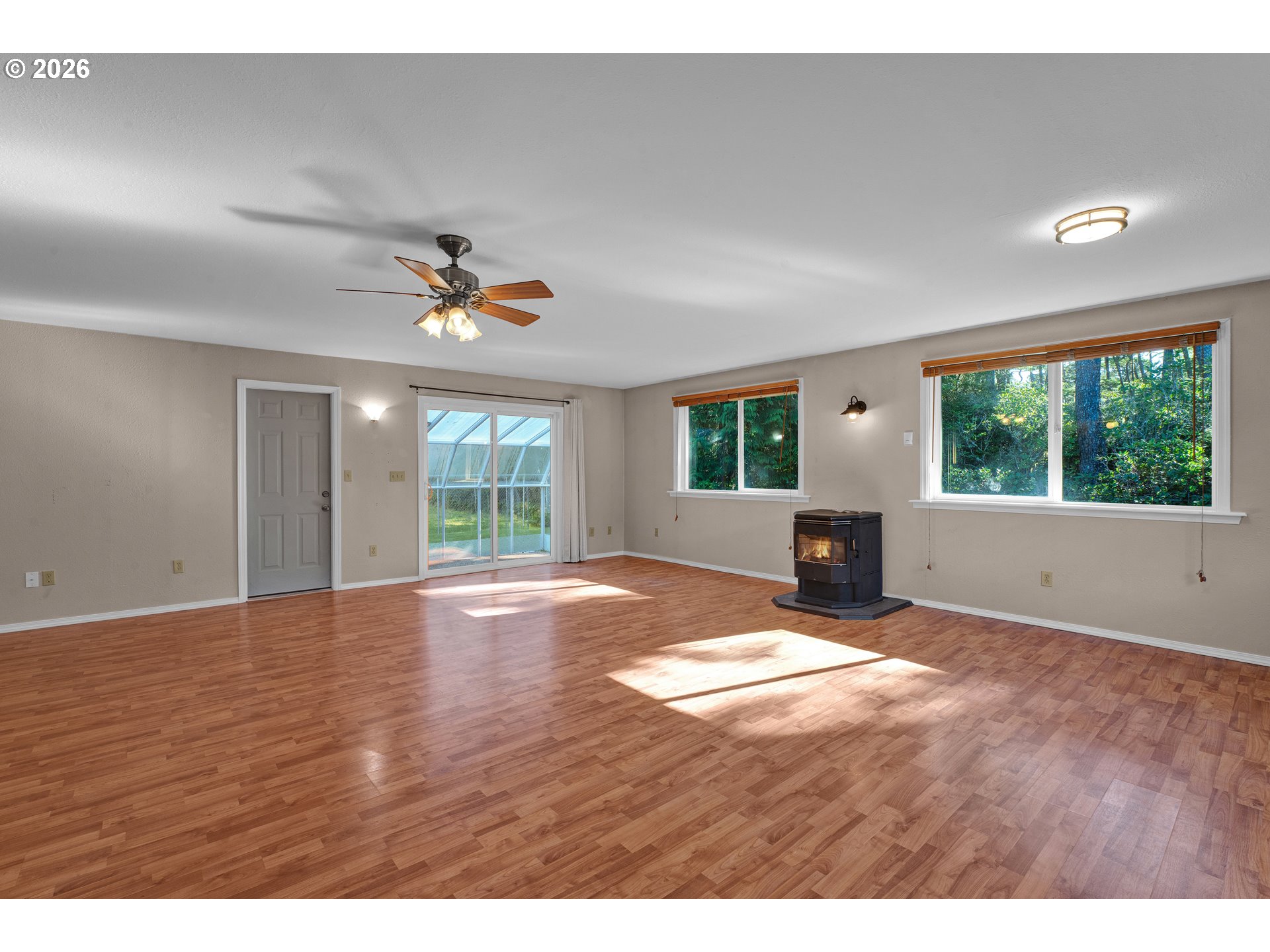 1250 34th Place Florence, OR 97439 - Photo 12 of 46