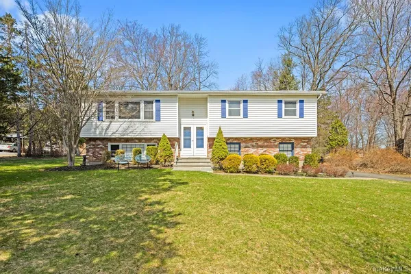 $970,000 | 29 Sandy Brook Drive, Spring Valley, NY 10977