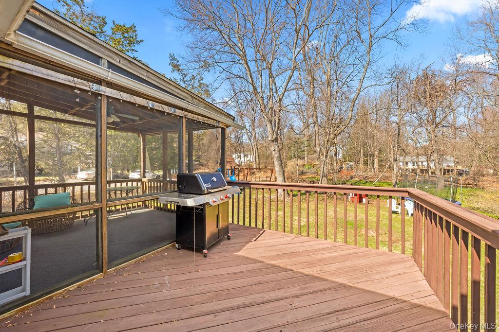 29 Sandy Brook Drive Spring Valley, NY 10977 - Photo 22 of 34