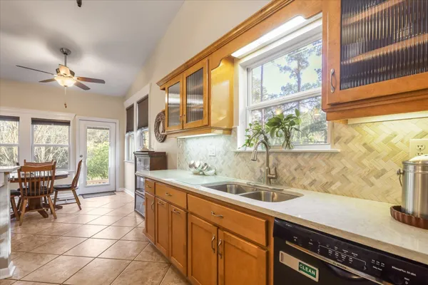 $725,000 | 3009 Livingston Road, Tallahassee, FL 32303