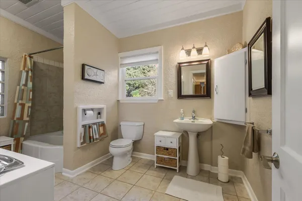 $725,000 | 3009 Livingston Road, Tallahassee, FL 32303