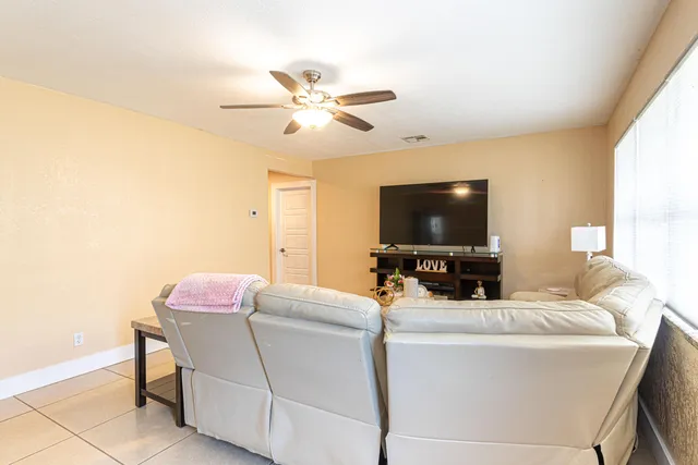 $440,000 | 740 Aspen Road, West Palm Beach, FL 33409