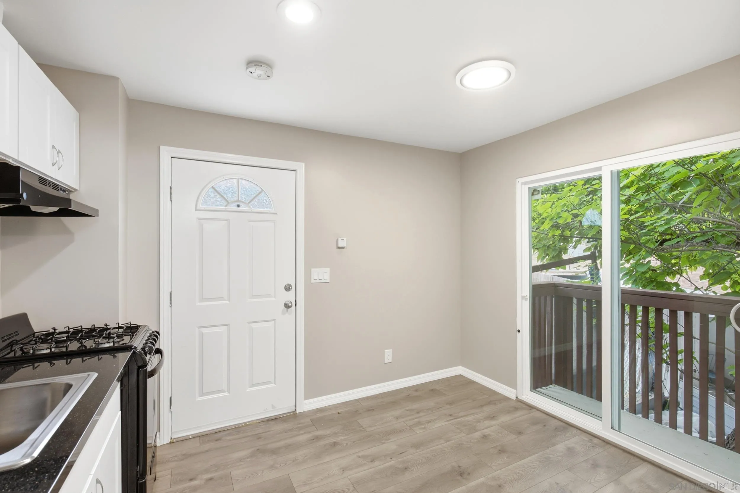 554 Ritchey Street San Diego, CA 92114 - Photo 9 of 15