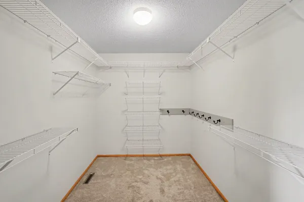 $599,900 | 758 Heron Avenue North, Oakdale, MN 55128