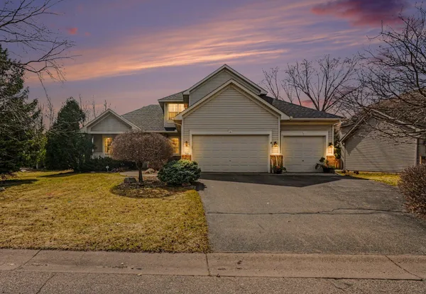 $599,900 | 758 Heron Avenue North, Oakdale, MN 55128