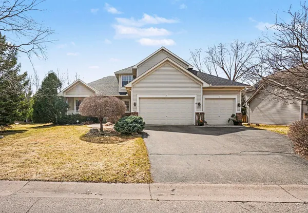 $599,900 | 758 Heron Avenue North, Oakdale, MN 55128