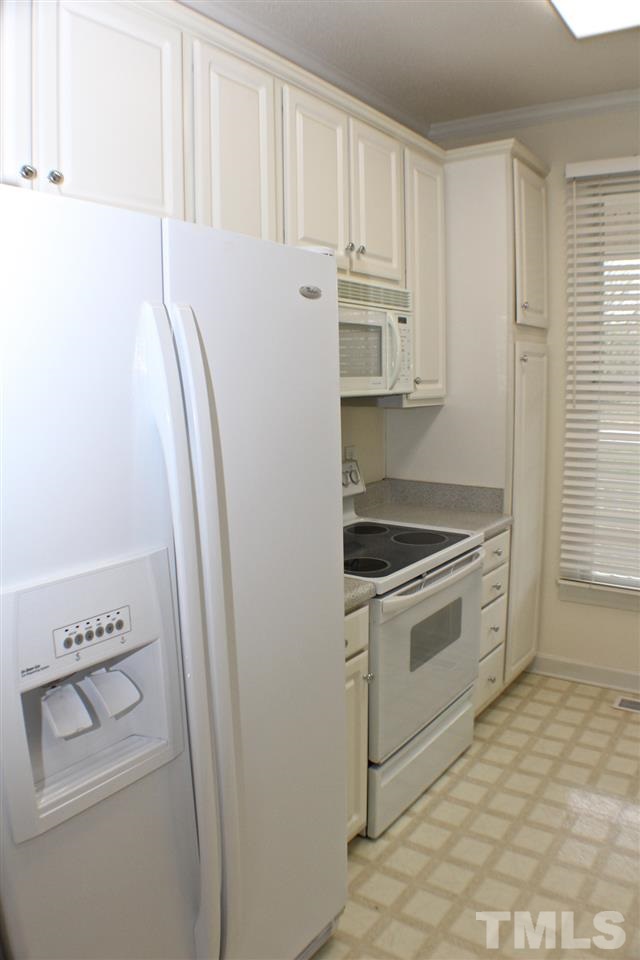 1305 Rogers Road Graham, NC 27253 - Photo 7 of 24 Gallery Image 7