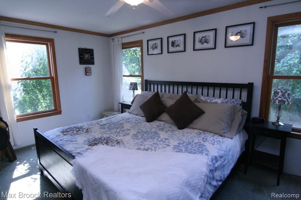 5572 Pine Knob Road Clarkston, MI 48346 - Photo 32 of 39 IMG_8752.jpg
