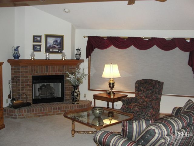 2027 Point Wood Road Fort Wayne, IN 46818 - Photo 11 of 26