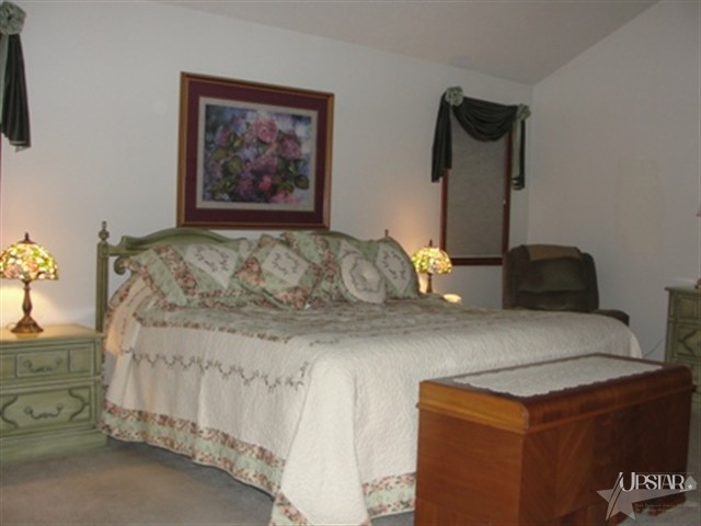 2027 Point Wood Road Fort Wayne, IN 46818 - Photo 14 of 26