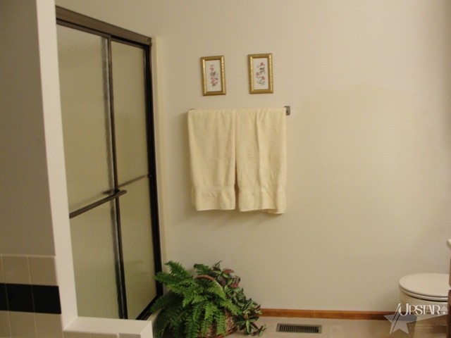 2027 Point Wood Road Fort Wayne, IN 46818 - Photo 18 of 26