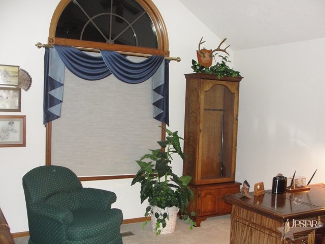 2027 Point Wood Road Fort Wayne, IN 46818 - Photo 20 of 26