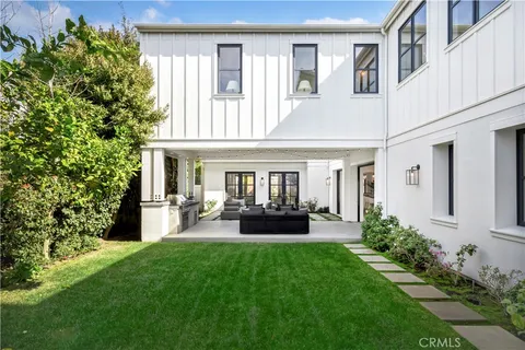 $6,250,000 | 2217 Laurel Place, Newport Beach, CA 92663