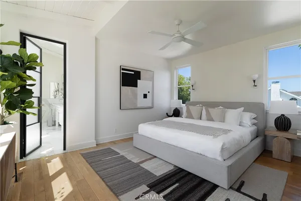 $6,250,000 | 2217 Laurel Place, Newport Beach, CA 92663