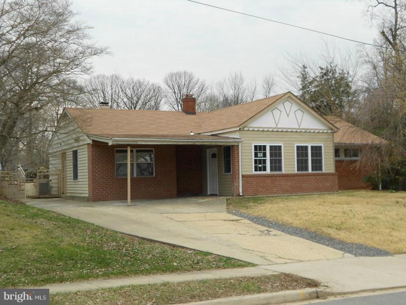 7320 Bath Street Springfield, VA 22150 - Photo 2 of 30 Exterior (Front)