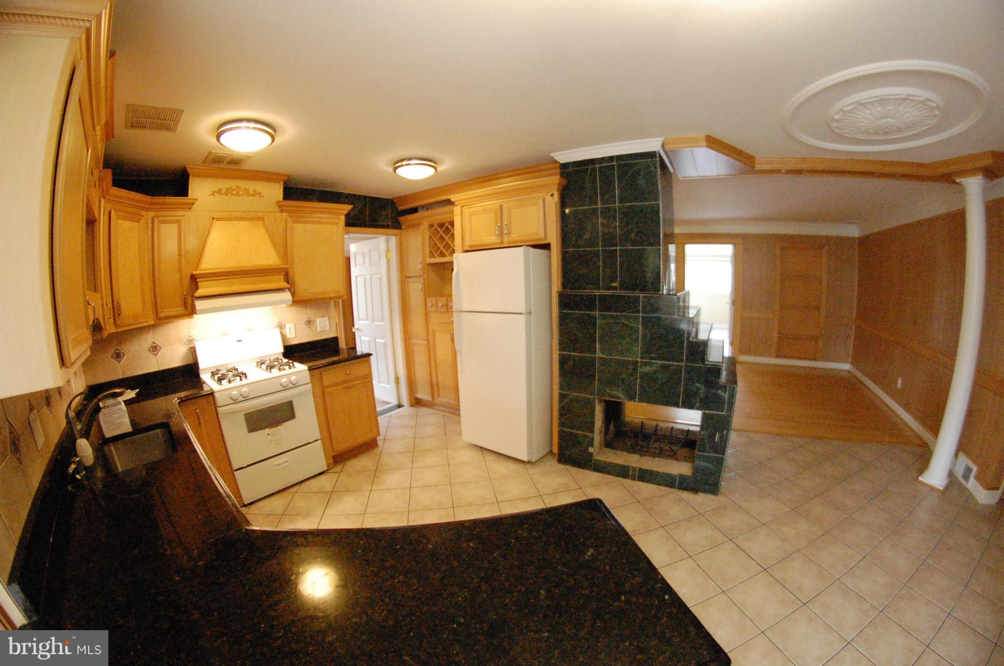 7320 Bath Street Springfield, VA 22150 - Photo 11 of 30 Interior (General)