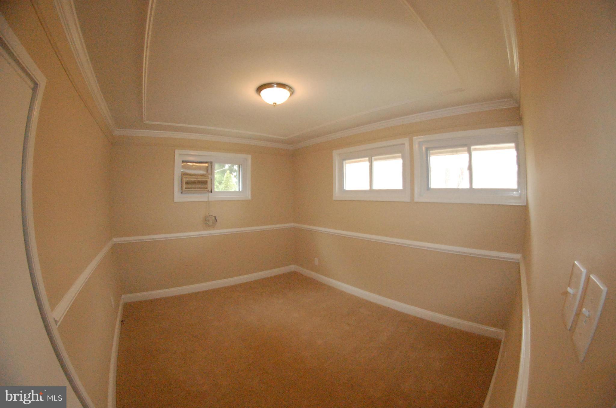 7320 Bath Street Springfield, VA 22150 - Photo 21 of 30 Interior (General)