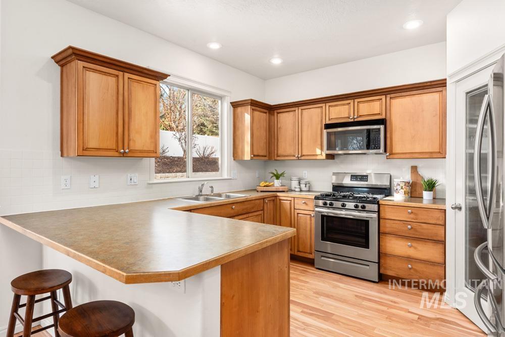 827 East Fallingbranch Court Meridian, ID 83642 - Photo 6 of 21