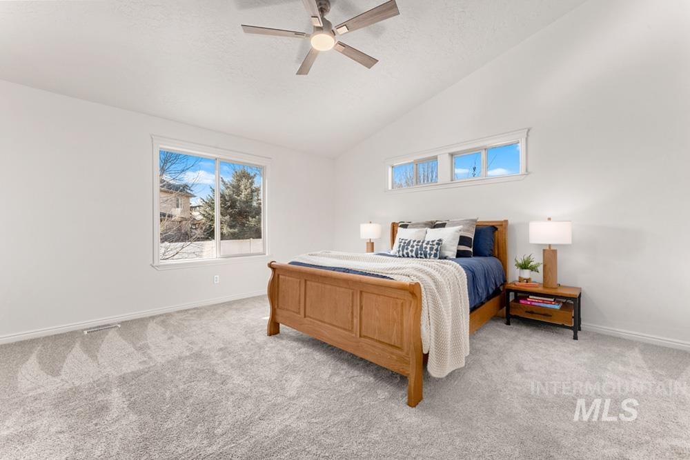 827 East Fallingbranch Court Meridian, ID 83642 - Photo 8 of 21