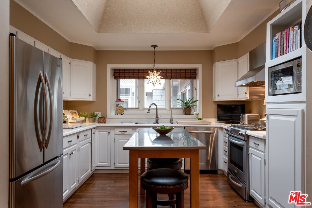 7475 Shepard Mesa Road Carpinteria, CA 93013 - Photo 7 of 27 Gallery Image 7