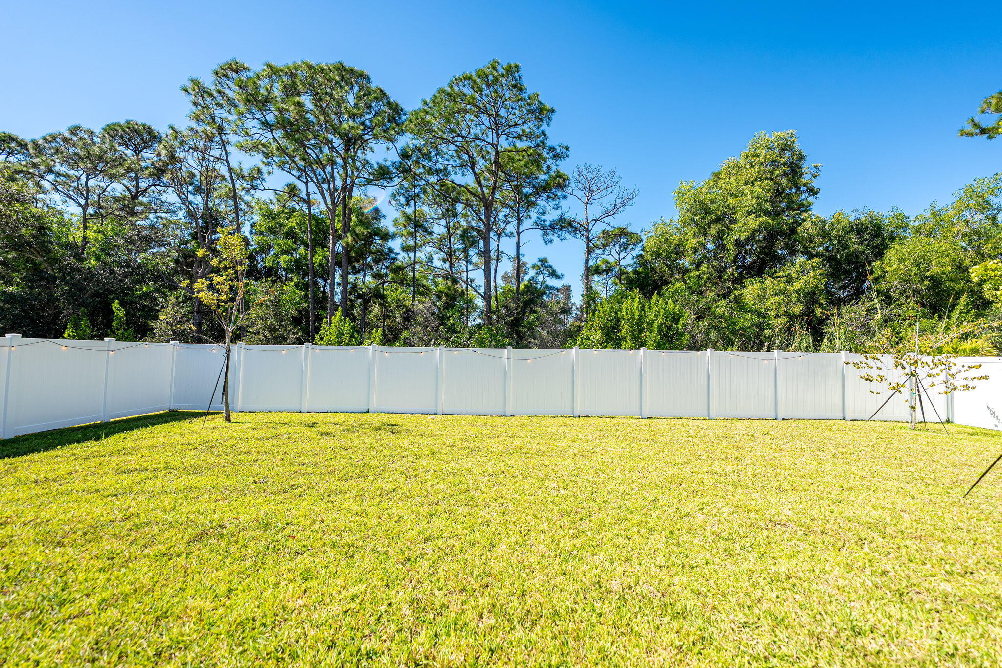 6016 Southeast Violet Lane Stuart, FL 34997 - Photo 11 of 33 1000025390