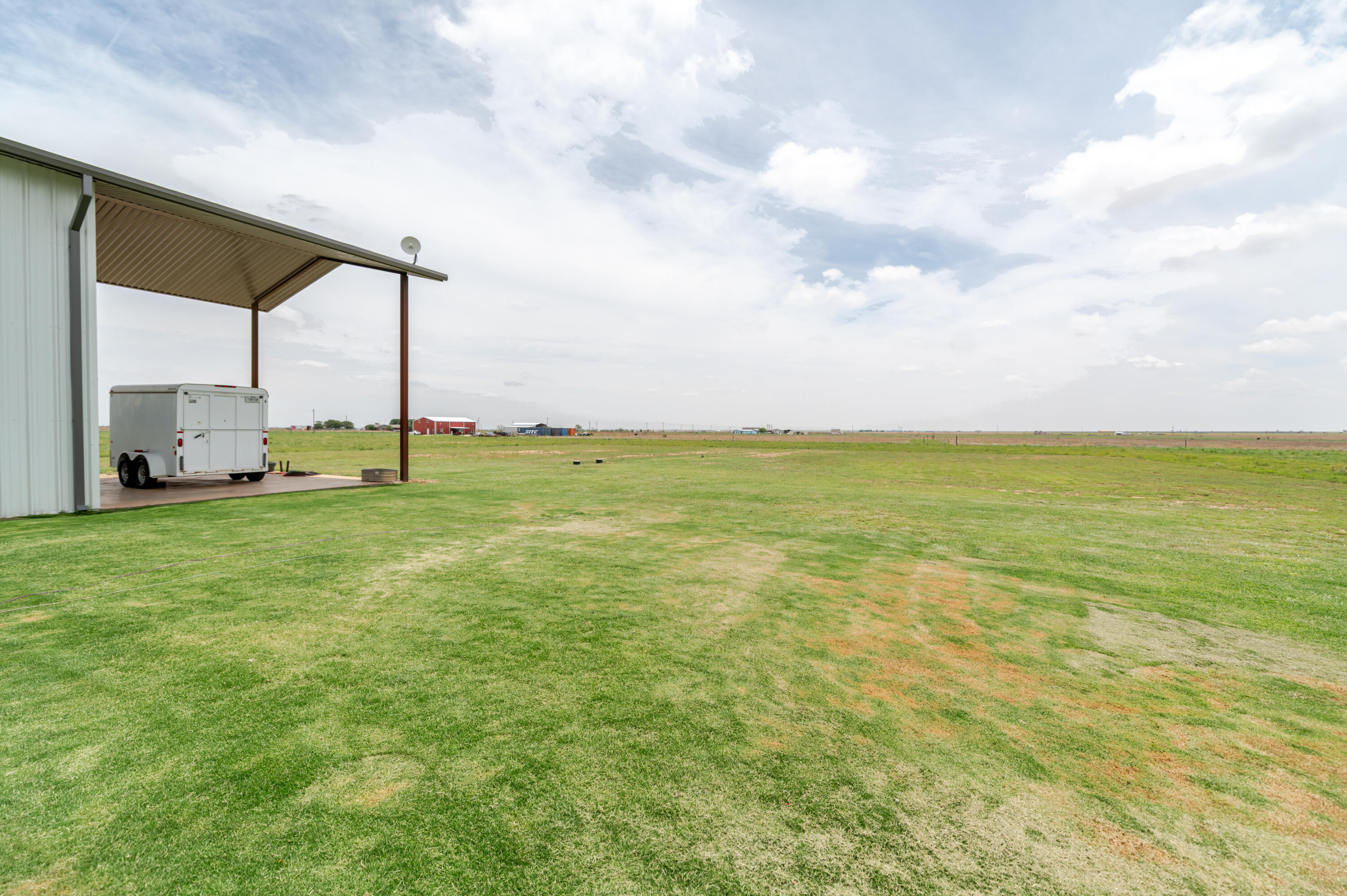 6792 Maine Road Anton, TX 79313 - Photo 56 of 77 a view of an ocean with a big yard