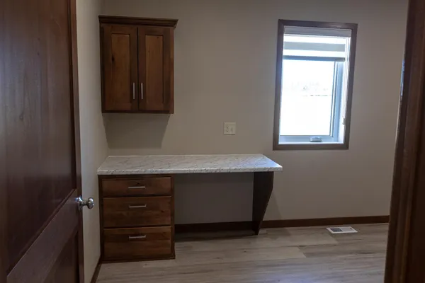 $439,900 | 560 Hl Crst Street, Edgerton, MN 56128