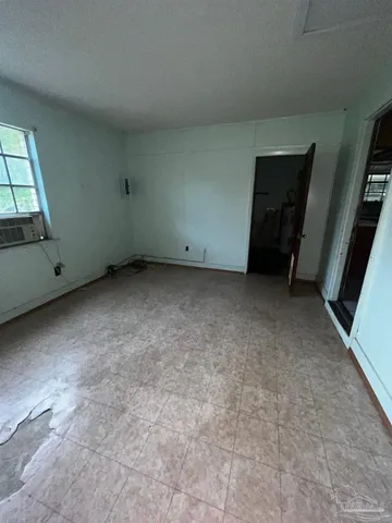 $189,000 | 5417 Chipper Lane, Pace, FL 32571