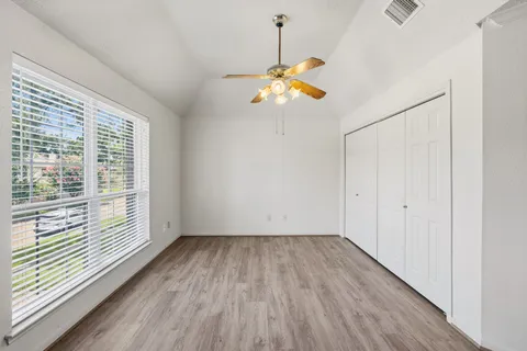 $388,000 | 14415 Autumn Cyn Trace, Houston, TX 77062