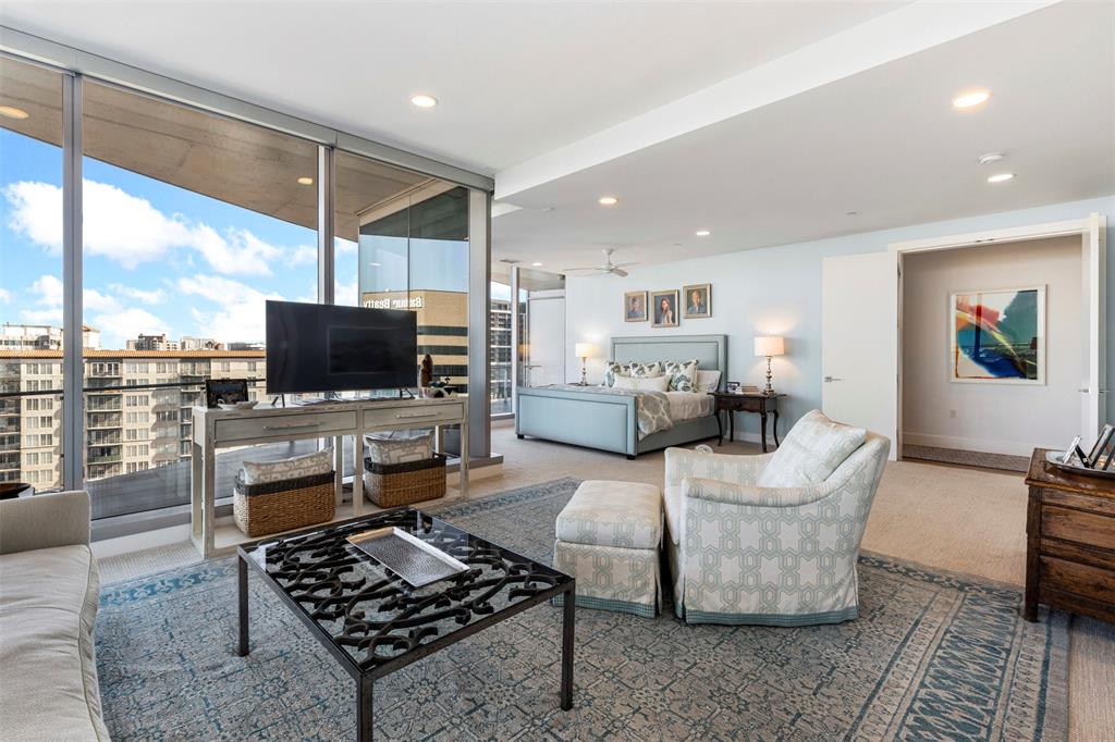 3130 North Harwood Street, Unit 1503 Dallas, TX 75201 - Photo 14 of 40