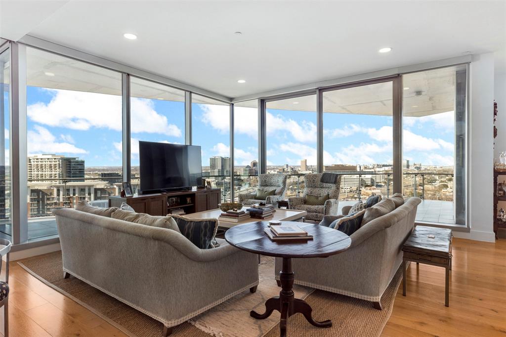 3130 North Harwood Street, Unit 1503 Dallas, TX 75201 - Photo 7 of 40