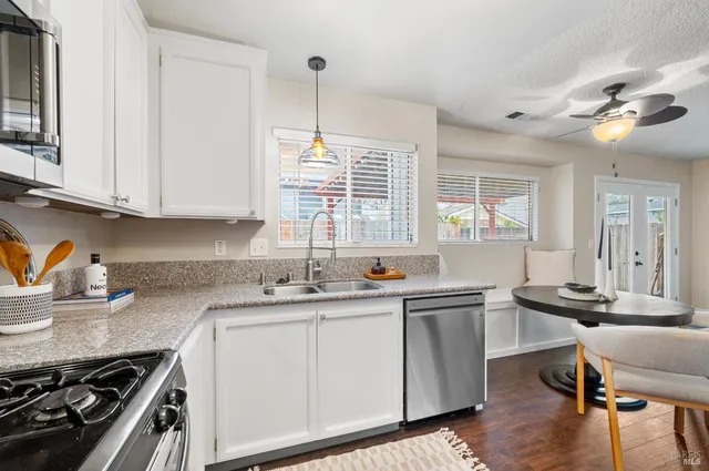 $575,000 | 115 American Way, Vacaville, CA 95687