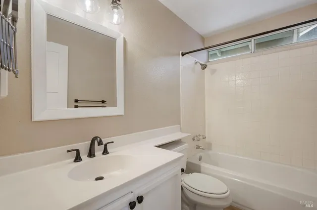 $575,000 | 115 American Way, Vacaville, CA 95687