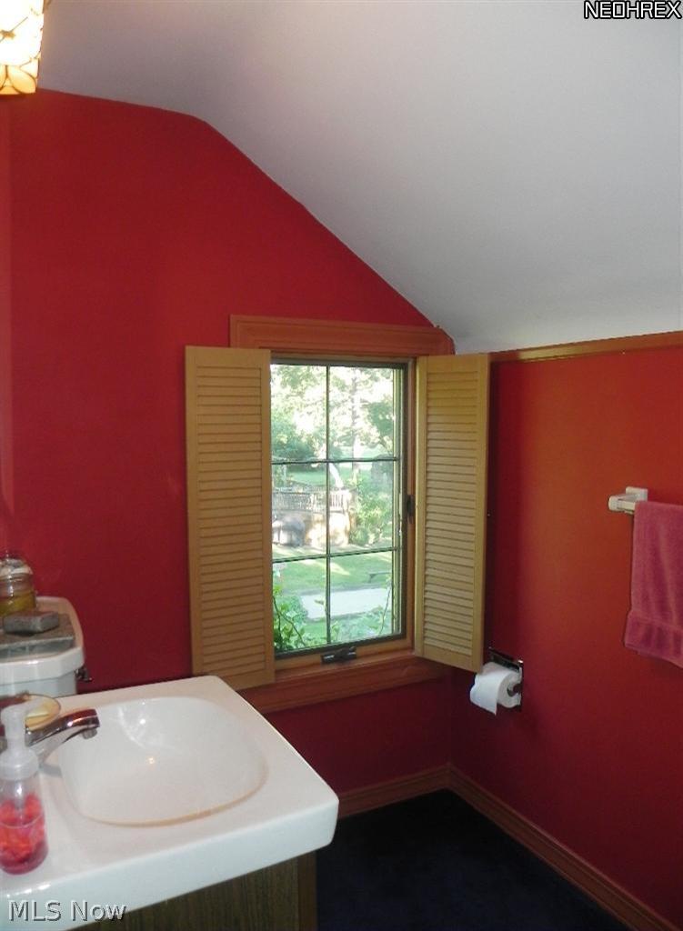 25897 Butternut Ridge Road North Olmsted, OH 44070 - Photo 14 of 18 Gallery Image 14