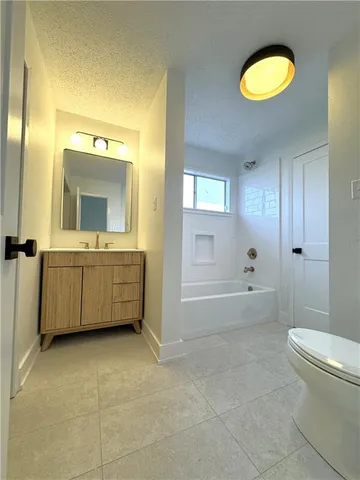 $1,400 | 701 Fairfax Drive, Unit 197, Gretna, LA 70056