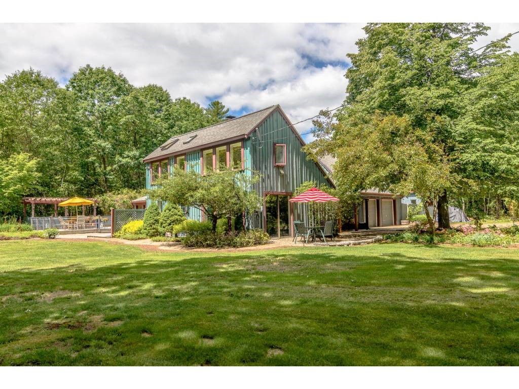 150 Tuttle Road Lee, NH 03861 - Photo 2 of 36