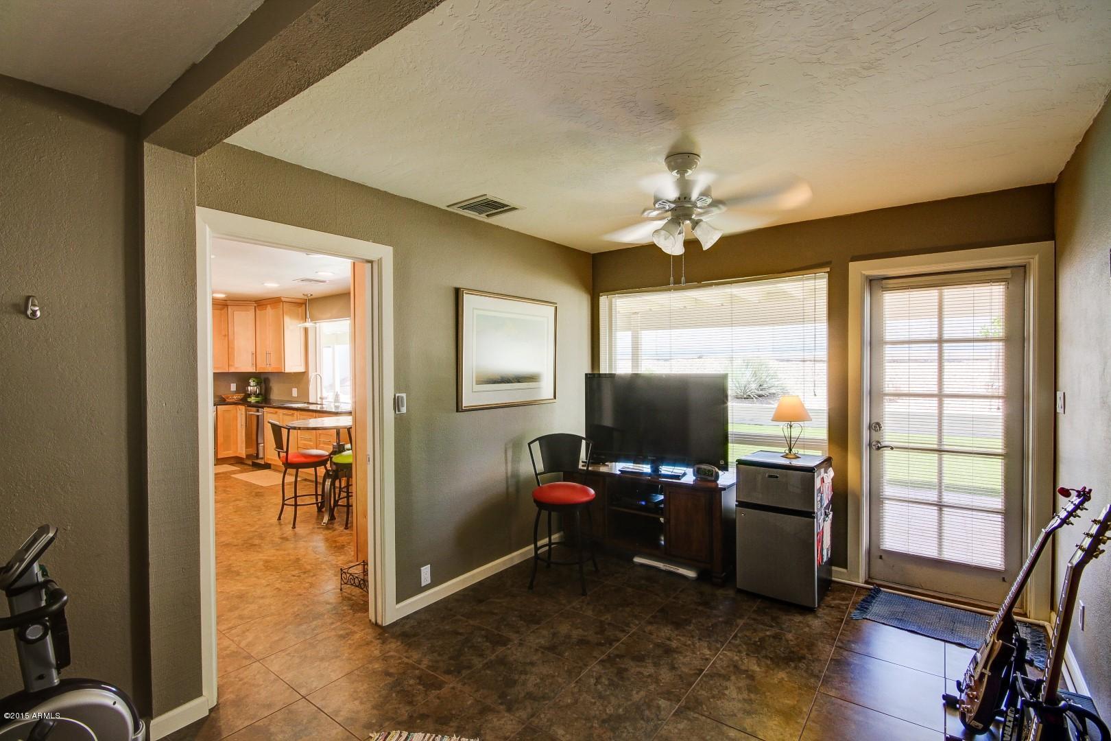 3211 East Hatcher Road Phoenix, AZ 85028 - Photo 36 of 69 Hatcher (28)