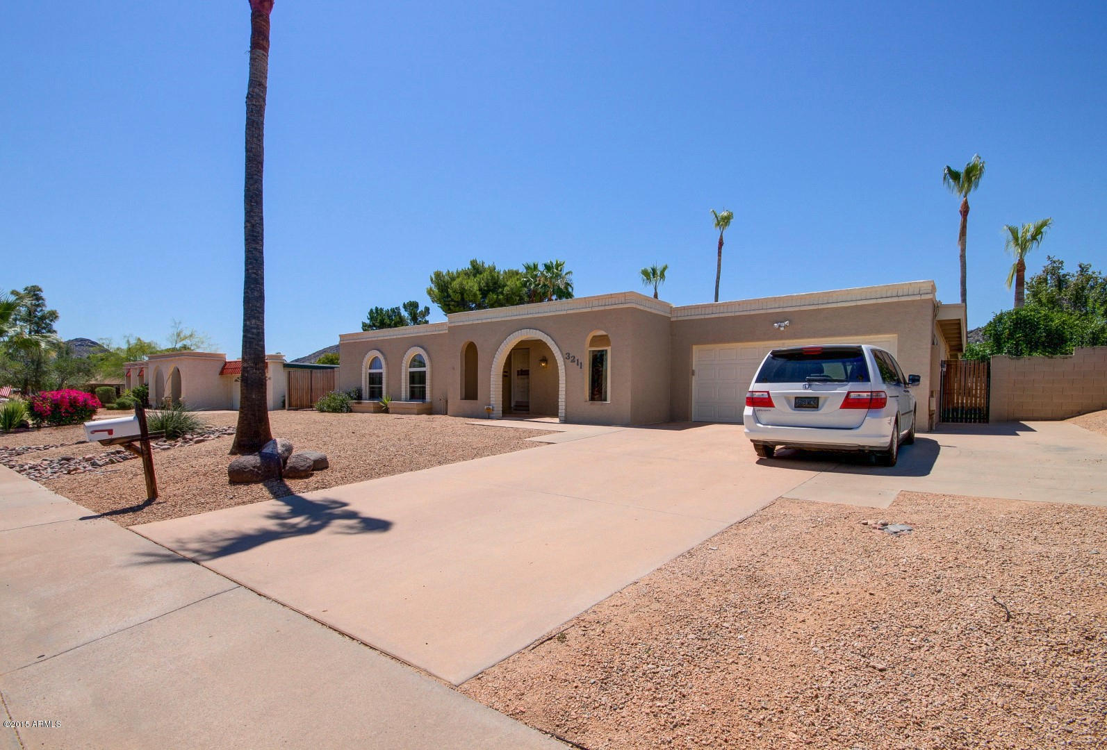 3211 East Hatcher Road Phoenix, AZ 85028 - Photo 5 of 69 Hatcher (3)