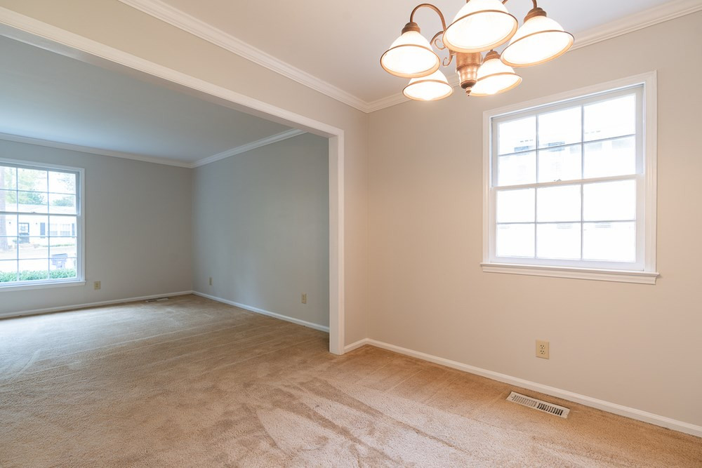 5904 Caledonia Street Raleigh, NC 27609 - Photo 8 of 28 Dining Room
